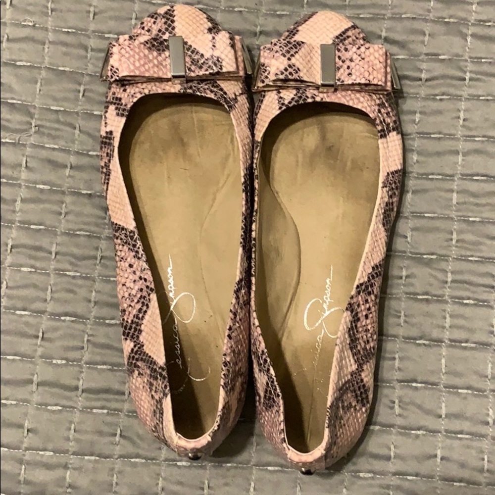 Ballet flats